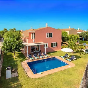 Nura , Son Carrio (Menorca) España